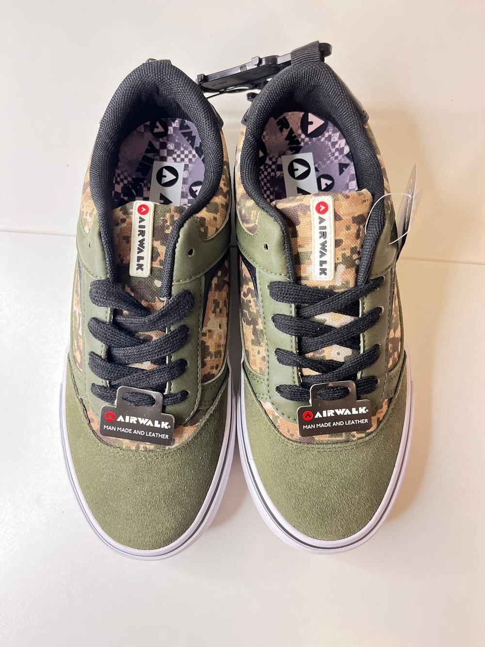 Airwalk Kids Olive Green Camo Low-Top Sneakers